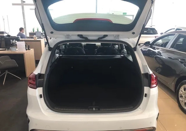 Kia Ceed cena 114800 przebieg: 9, rok produkcji 2024 z Miejska Górka małe 37